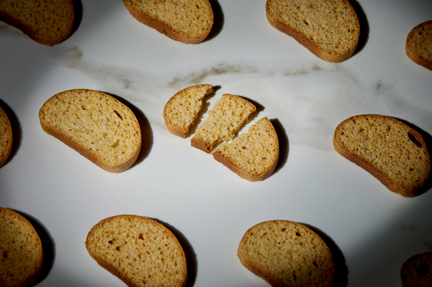 Fette Biscottate Farina di Mais 8 File Rosso